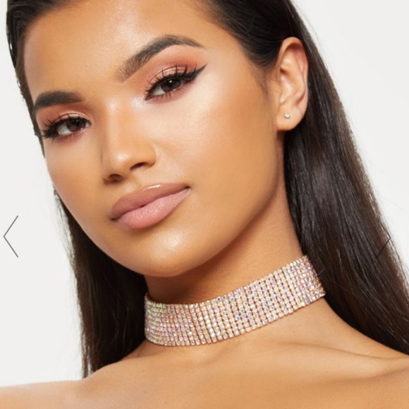 PrettyLittleThing Jewelry - IRIDESCENT WIDE DIAMANTE CHOKER